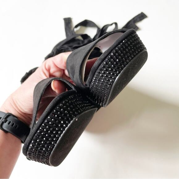 NEW Torrid Black Embellished Wrap Platform Heel - Picture 7 of 10